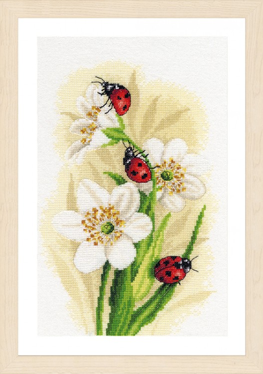 Набор для вышивания Lanarte PN-0191875 Ladybug parade (Парад божьих коровок)