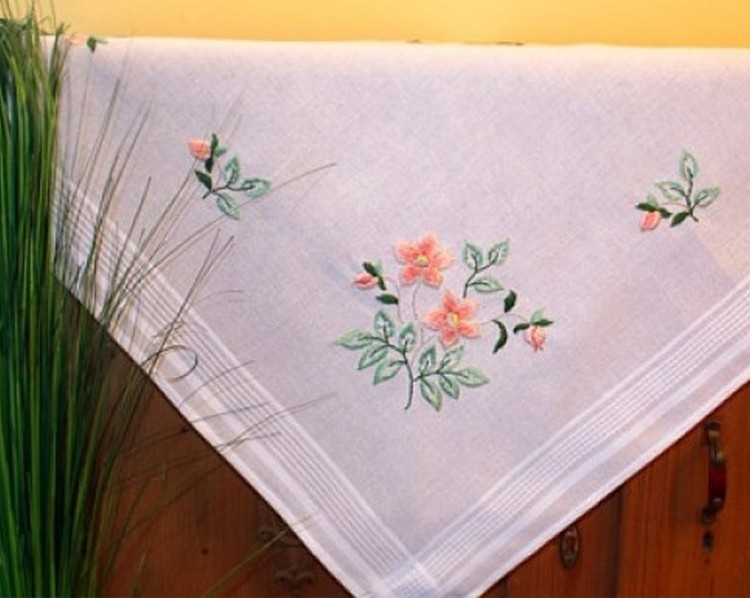 Набор для вышивания Duftin 1289-BP03 Скатерть "Розовые цветы"