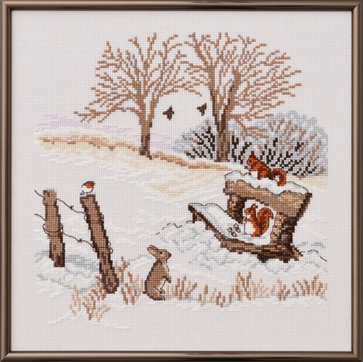 Набор для вышивания Permin 92-2130 Winter squirrel (Зимние белки)