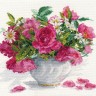 Набор для вышивания Алиса 2-25 Цветущий сад. Розы и ромашки