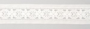 IEMESA 01052/01 Шитье-вышивка на батисте, ширина 35 мм, цвет белый