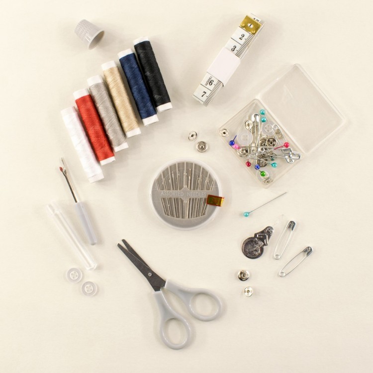 Hemline N4305 Набор дорожный в прозрачном пластиковом кошельке на молнии