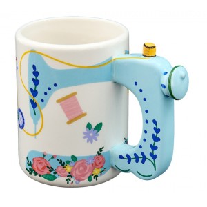 Hemline N4371.8 Кружка с ручкой и рисунком "Швейные узоры"