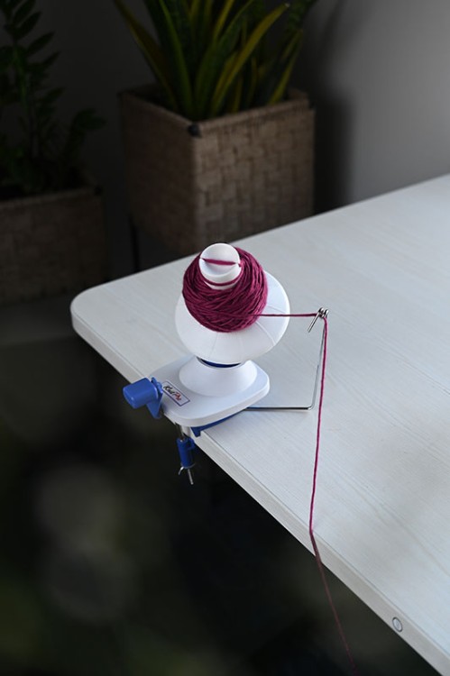 KnitPro 10941 Машинка для намотки клубков ручная