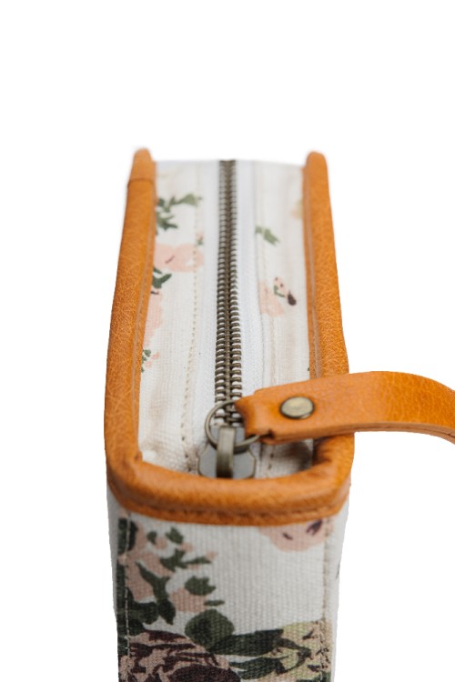 Muud QB-4725/Flowe Чехол-органайзер "Canvas Effi"