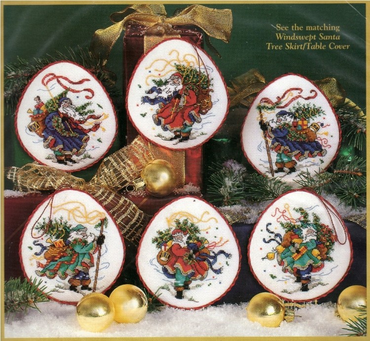 Набор для вышивания Dimensions 08530 Windswept Santa Ornaments (made in USA)