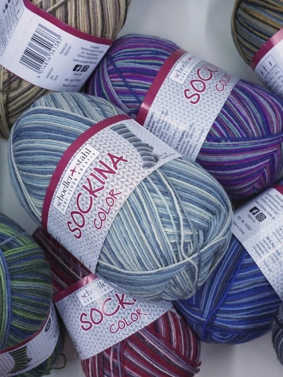 Austermann 93067 Sockina Color 4-fach Classic Stripes