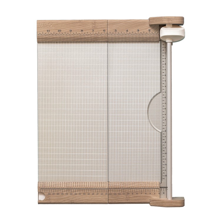 American Crafts 660557 Резак "Premium Paper Trimmer" для бумаги и картона