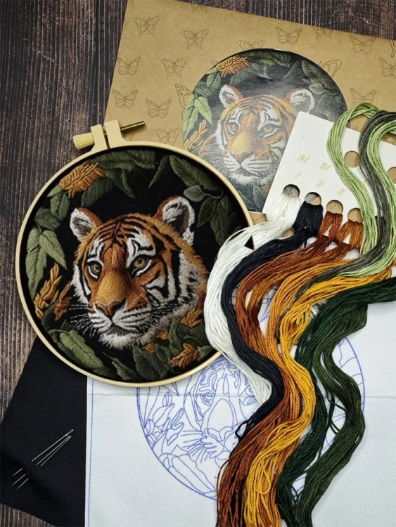 Набор для вышивания YoHobby yoli.122 Тигр