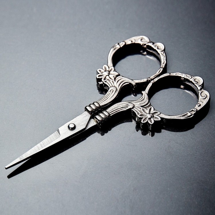 Hemline B4727 Ножницы для вышивания