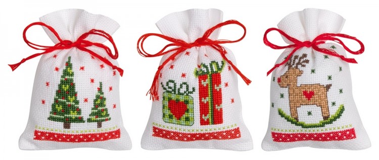 Набор для вышивания Vervaco PN-0188100 Мешочки (саше) "Рождественские фигурки"