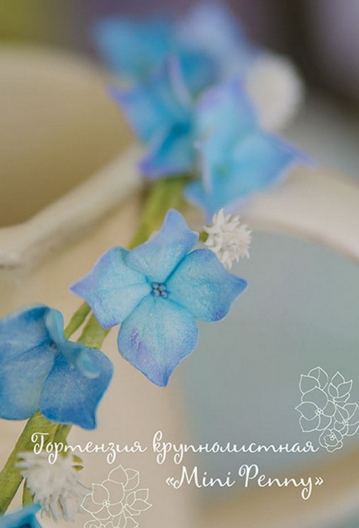 ЦВЕТЫ ИЗ ФОАМИРАНА. Стильные аксессуары