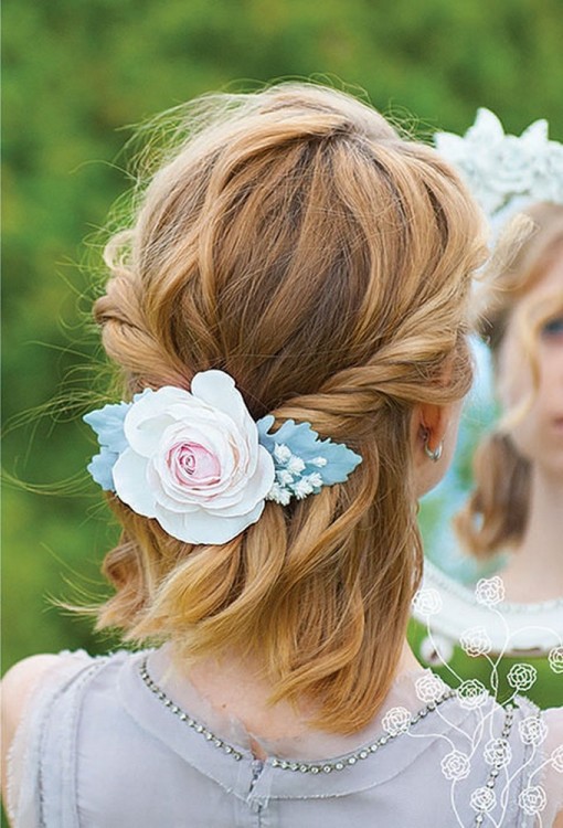 ЦВЕТЫ ИЗ ФОАМИРАНА. Стильные аксессуары