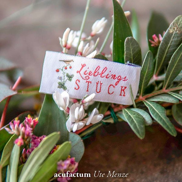 Acufactum 35317 Этикетка тканая "Lieblingsstuck"