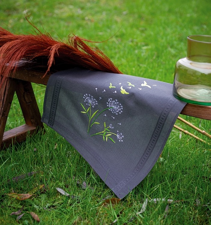 Vervaco PN-0196567 Дорожка "Цветочный пух"