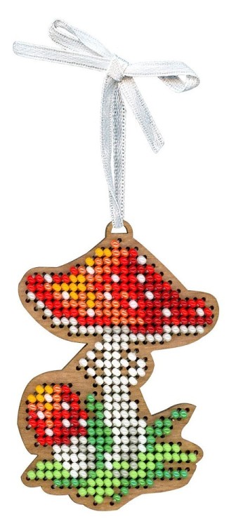 Набор для вышивания Щепка О-147 Ёлочная игрушка. Маленький мухомор