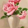 Luca-S G507 Розовые розы в белой вазе