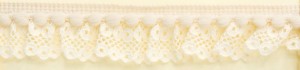 Matsa 5344442/349 Рюш декоративный с помпонами, ширина 20 мм, цвет сливочный со светло-бежевым
