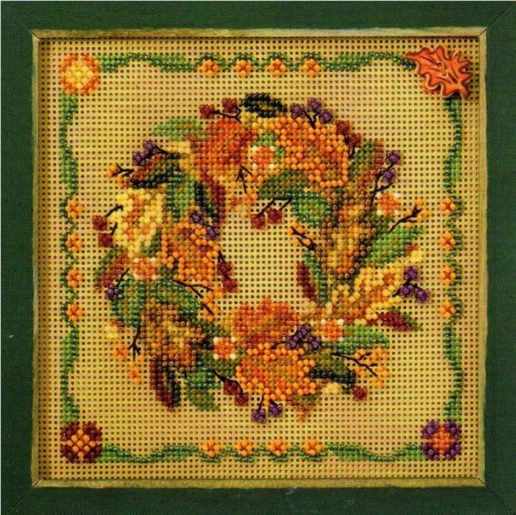 Набор для вышивания Mill Hill MH147205 Autumn Wreath