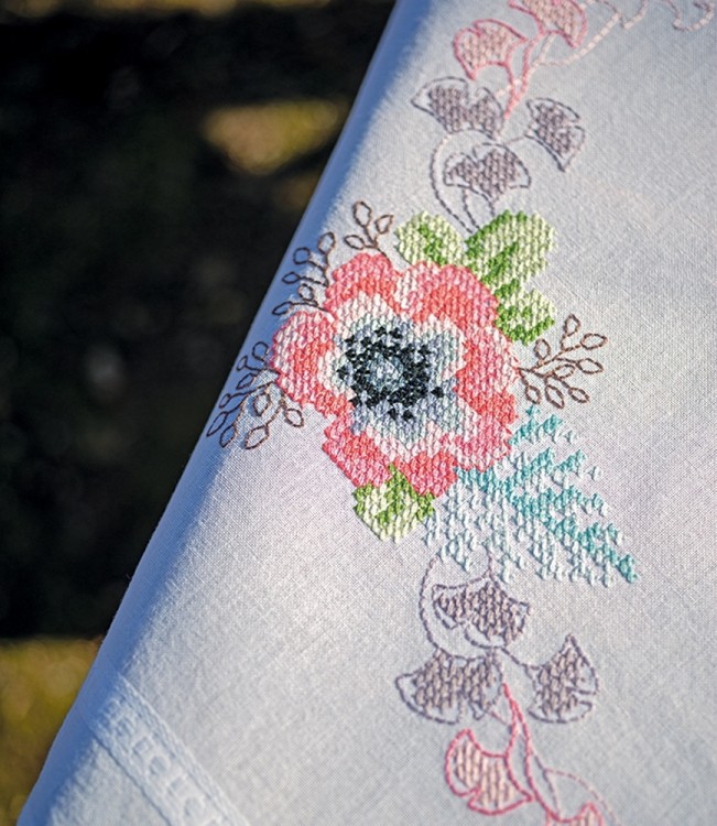 Vervaco PN-0168658 Скатерть "Летние цветы"