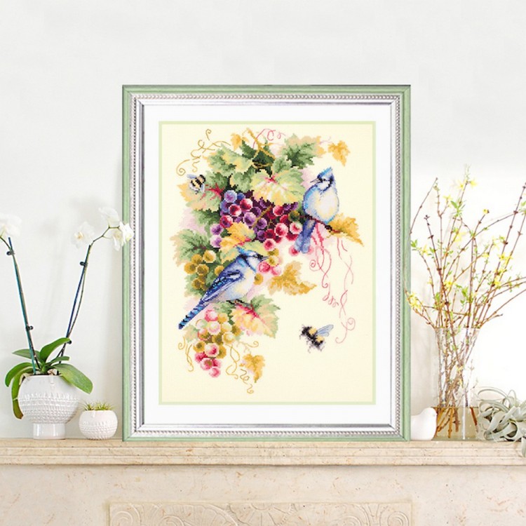 Набор для вышивания Чудесная игла 130-022 Сойки и виноград