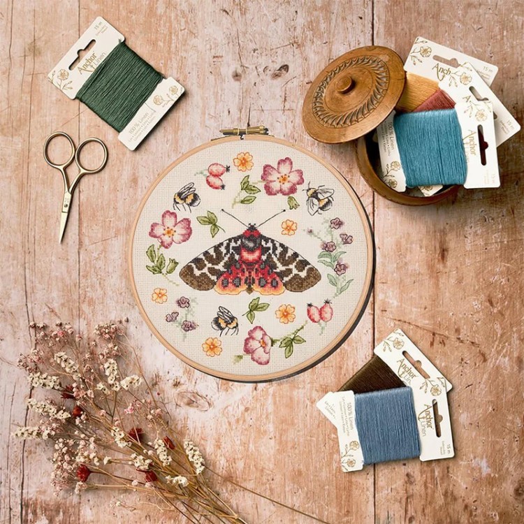 Набор для вышивания Anchor ALXE002 Meadow Moth (Луг Мотылек)