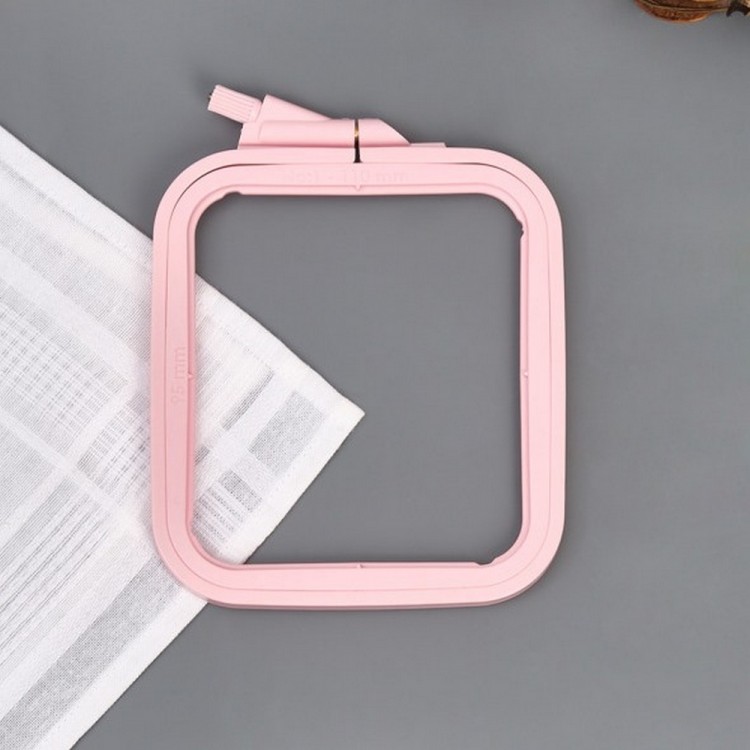 Nurge 170-11 Пяльцы пластиковые квадратные с винтом