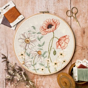 Anchor ALXE003 Meadow Floral (Луг Цветы)