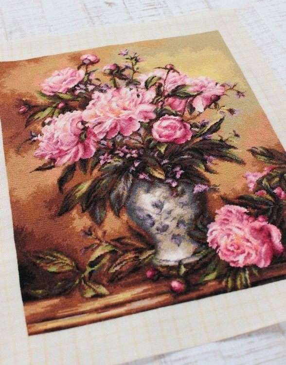 Набор для вышивания Luca-S G543 Ваза с пионами