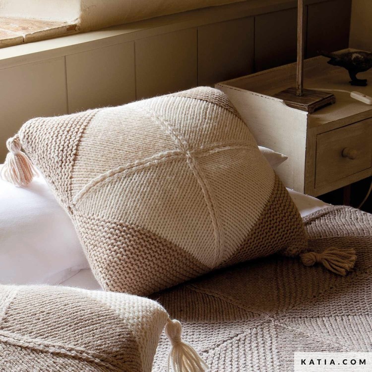 Пряжа для вязания Katia 584 Alaska