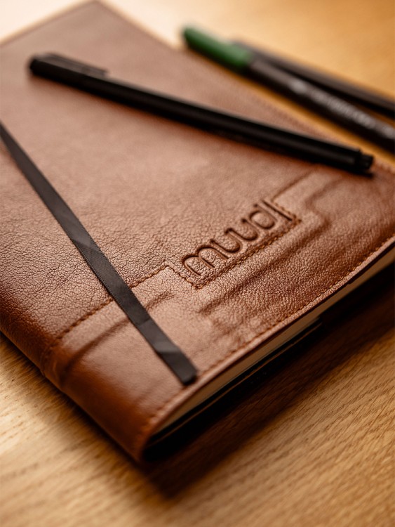 Muud QB-4700/Whisky Обложка для проектной тетради "Gaby"