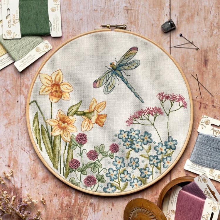 Набор для вышивания Anchor ALXE015 Meadow Dragonfly (Луг Стрекоза)