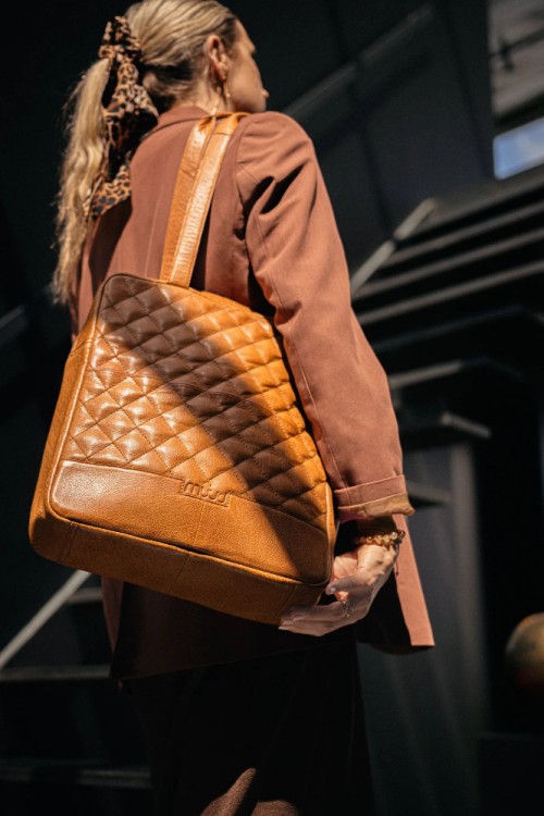 Muud QB-4638/Whisky Сумка-рюкзак "Fauna"