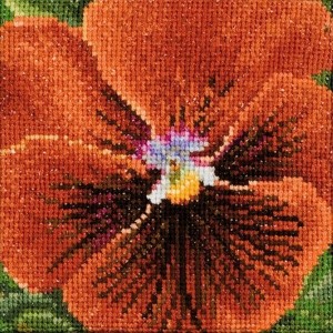 Thea Gouverneur 457A Pansy (Анютины глазки)