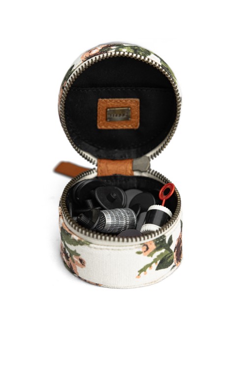 Muud QB-4722/Flowe Футляр для хранения "Canvas Helsinki"