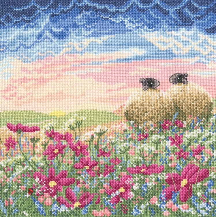 Набор для вышивания Bothy Threads XLP11 Ladybird In The Meadow (Божья коровка на лугу)