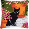 Набор для вышивания Vervaco PN-0184395 Подушка "Котенок среди цветов"