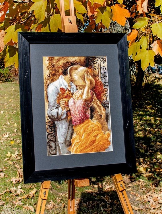 Luca-S G554 Осенние листья