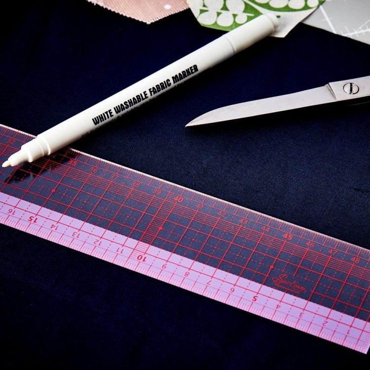 Hemline NL4200 Линейка для пэчворка с градацией в сантиметрах