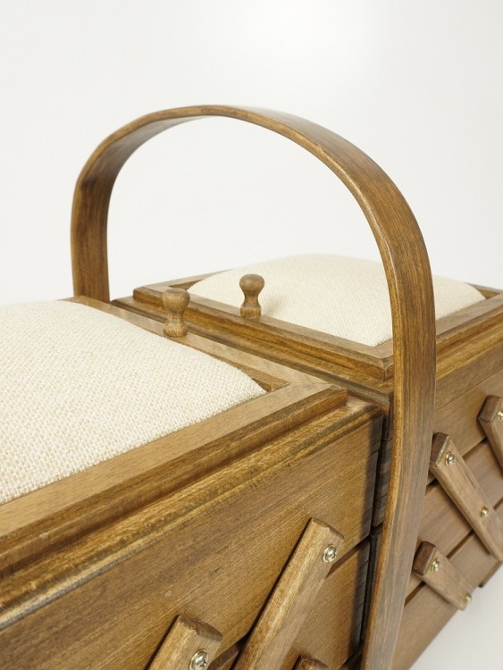 Aumueller 31/151/2 Шкатулка для рукоделия 3-х этажная, бук коричневый