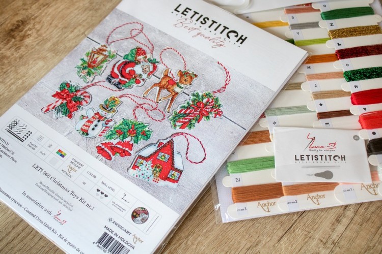 Набор для вышивания LetiStitch 966 Christmas Toys (Новогодние игрушки, комплект)