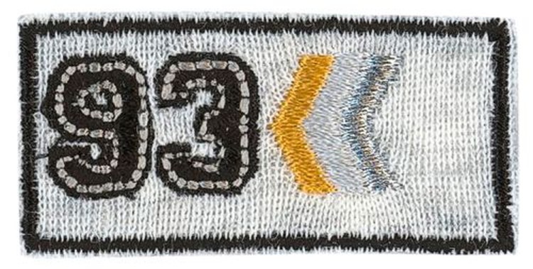 HKM 36382/1SB Термоаппликация "93 с уголком"