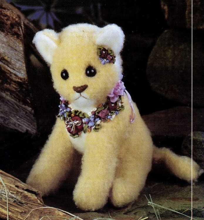 Ribbon Embroidery VCC015 Kelsey Cub (Малыш Келси)