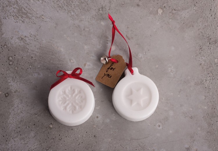 Rayher 34334000 Форма для заливки из натурального каучука "Снежинка и звезда"