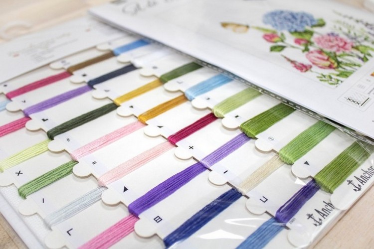 Набор для вышивания Luca-S B2360 Летние цветы и бабочки