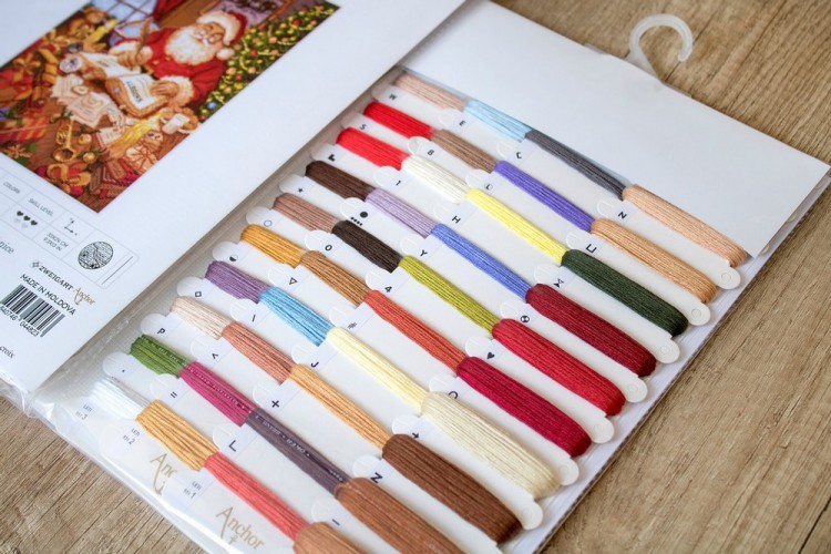 Набор для вышивания LetiStitch 951 The list of naughty and nice (Список непослушных и милых)