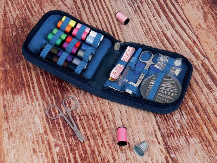 Hemline MRJE10.DB Швейный набор (дорожный) в органайзере