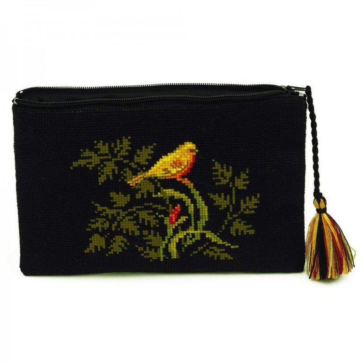 Набор для вышивания Риолис 1679АС Косметичка "Ирисы" Набор для вышивания Риолис 1679АС Косметичка "Ирисы"