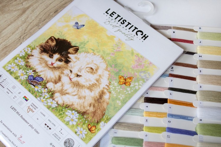 Набор для вышивания LetiStitch 954 Summer play time (Летнее время игры)