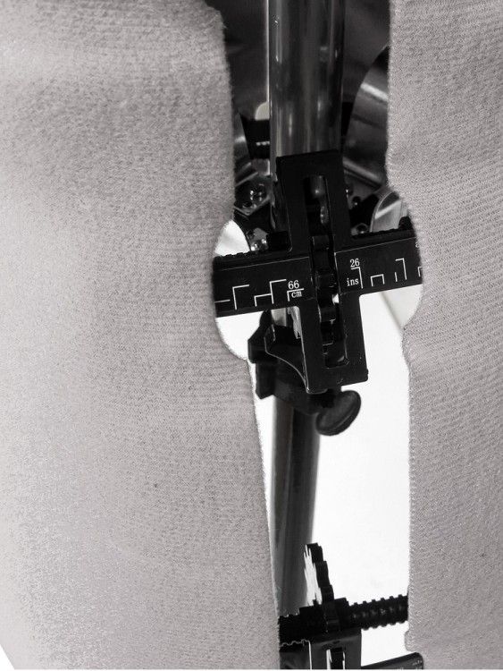 Hemline MR031.FG3269C/G002 Манекен портновский раздвижной, размер M